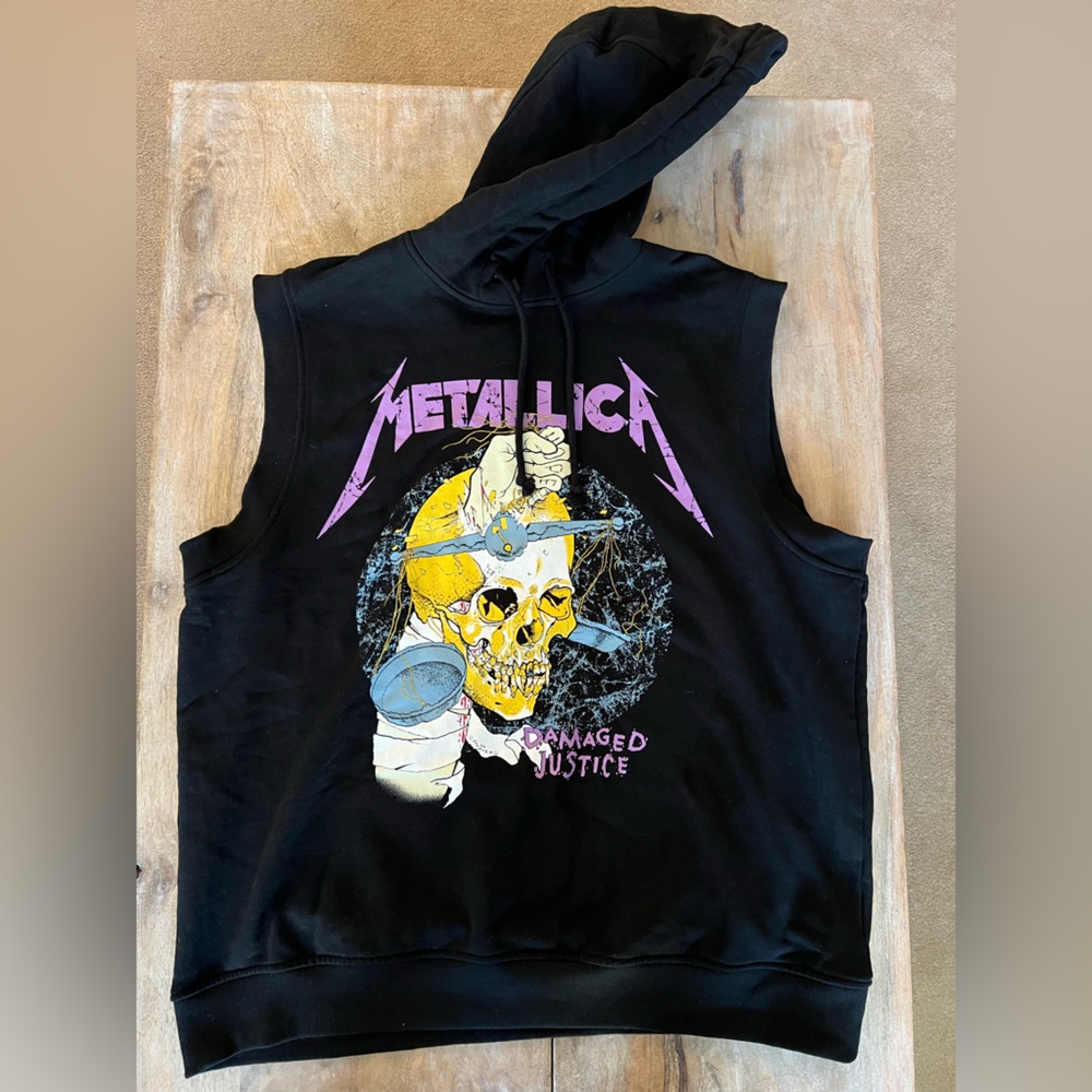 3/$90 Metallica Sleevless Hoodie